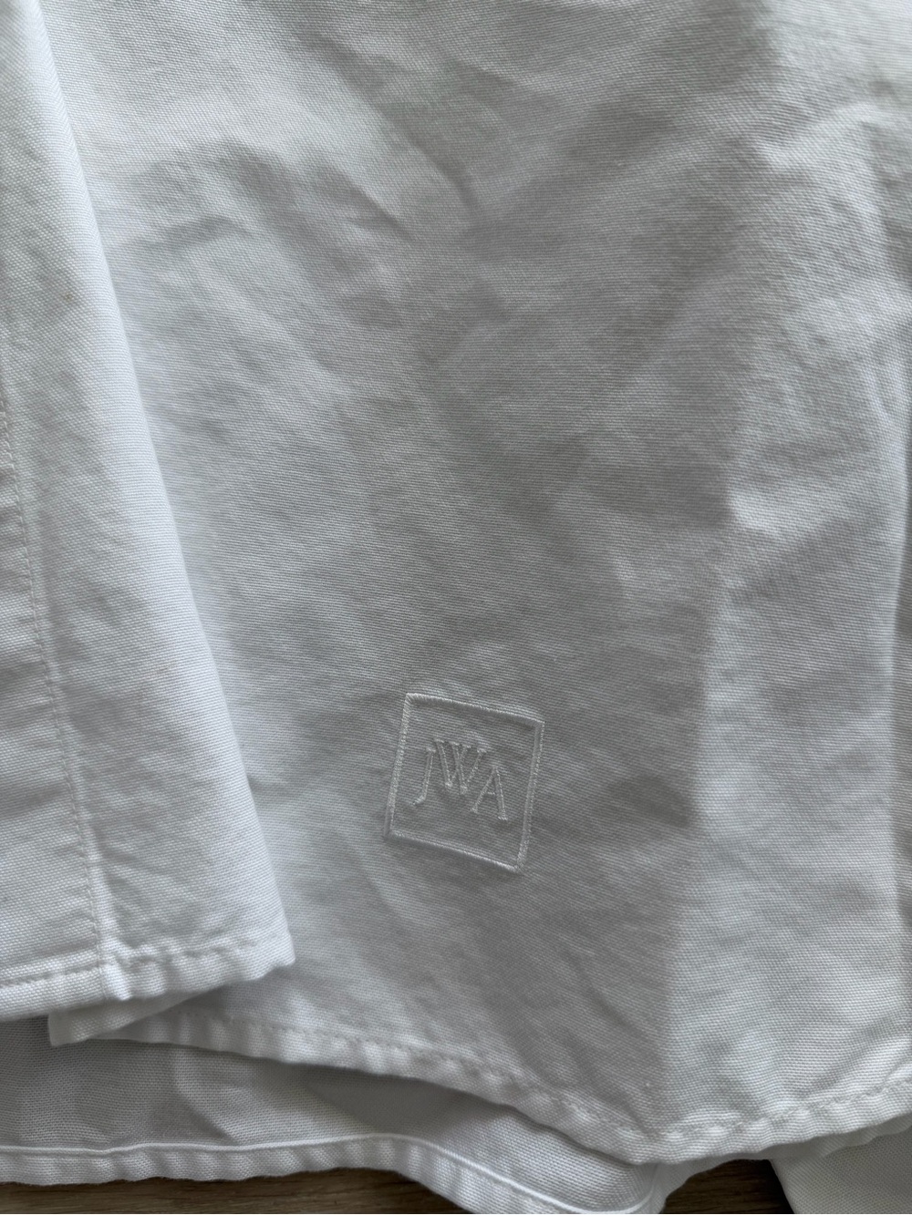 Cropped JW Anderson Buttondown - Picture 2 of 4